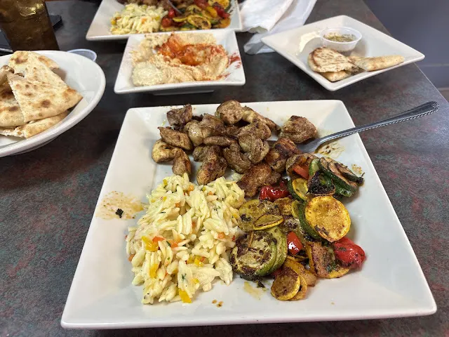 Chickpeas Mediterranean Grill