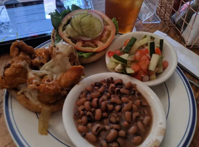 Mama's On Dauphin | Southern