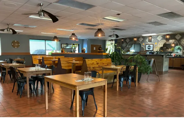 Thai Table Restaurant of Topeka
