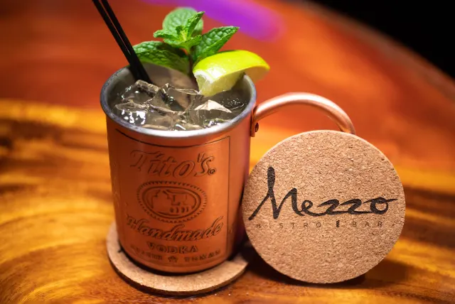 Mezzo Bistro & Bar