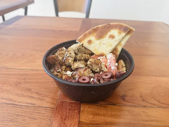 Vasilis Express Gyros and Souvlakis