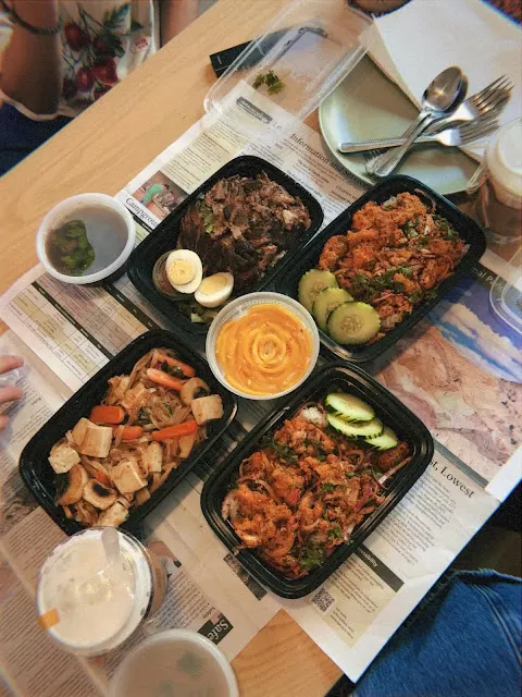 IKi Chicken Rice And Thai Food