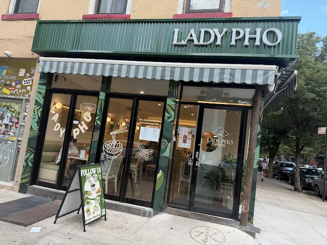 Lady Phở Express