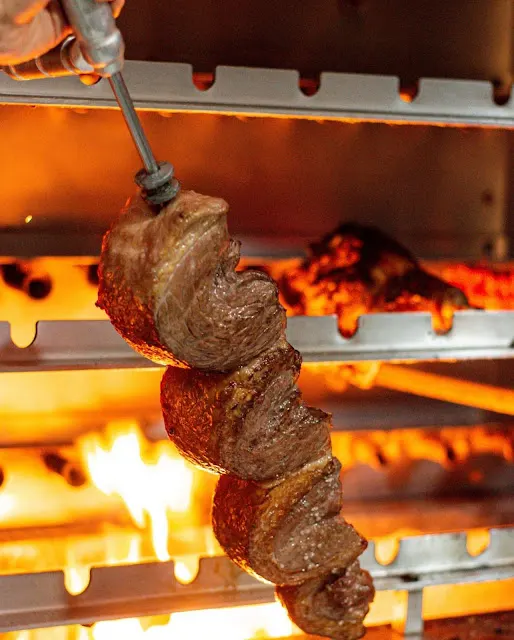 BRAZEIRO Churrascaria & Rodizio