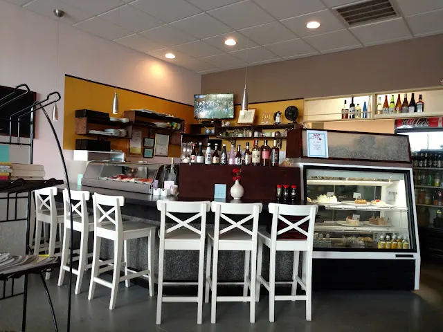 La Hiro Sushi and Sweets