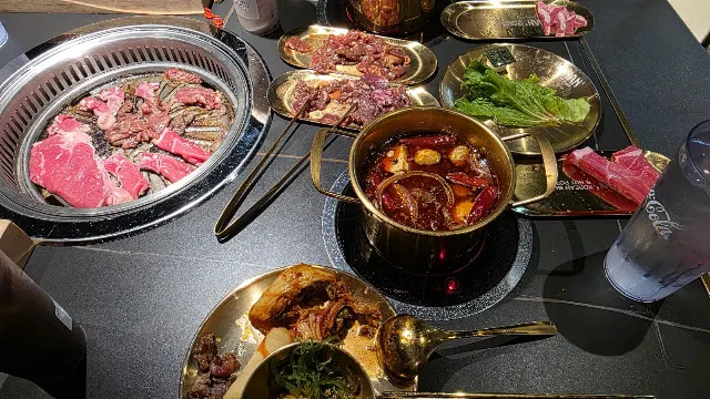 HAN Korean BBQ & Hot Pot
