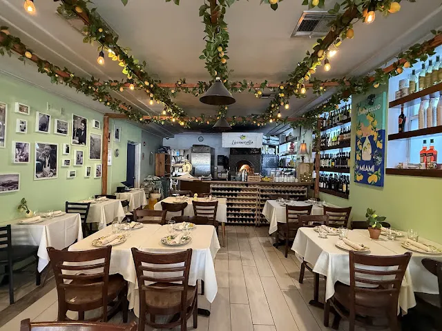 Limoncello - italian restaurant Miami beach