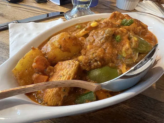Curry & Momo House